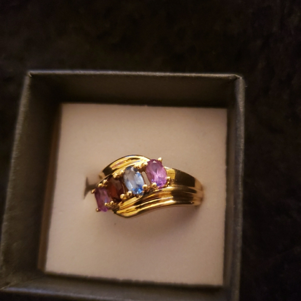 14k Gold marquise cut amethyst,  ruby & aquamarine ring size 7.5